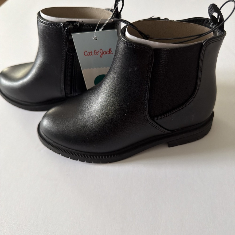 Cat & Jack Brandy Chelsea Ankle Boots Black Size 9 Kids Faux Leather Zip New